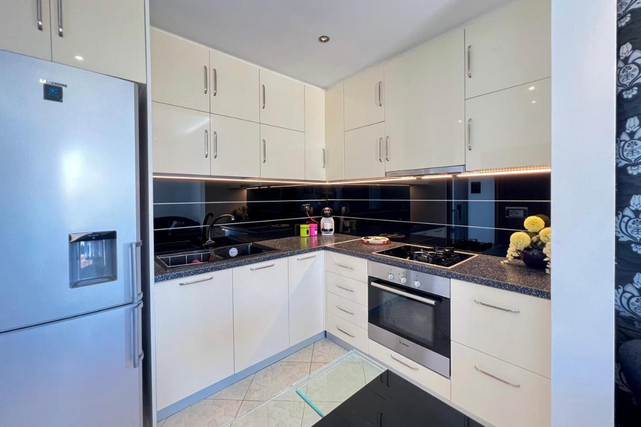 Sealavita, Modern 2 Bedroom Apartment Sea & Sunset View Vlore Luaran gambar