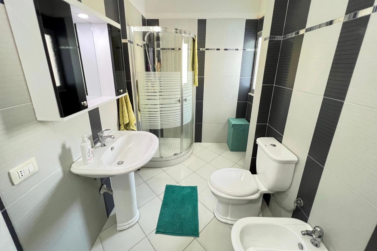 Sealavita, Modern 2 Bedroom Apartment Sea & Sunset View Vlore Luaran gambar